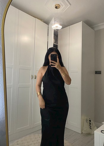 Drapeli Siyah Saten Midi Elbise - Görsel 2