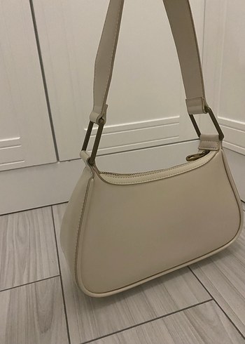 Bej Deri Tokalı Minimalist Kadın Çanta - Görsel 2