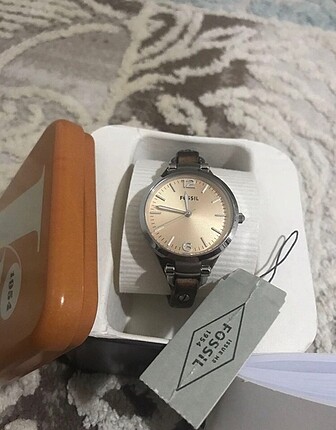 Fossil kol saati