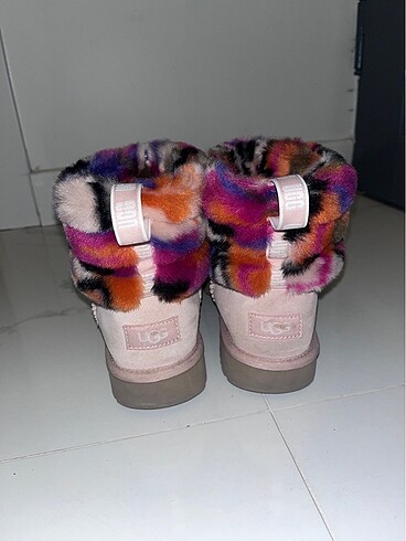 Orjinal Ugg Fluffy Toz Pembe Tüylü
