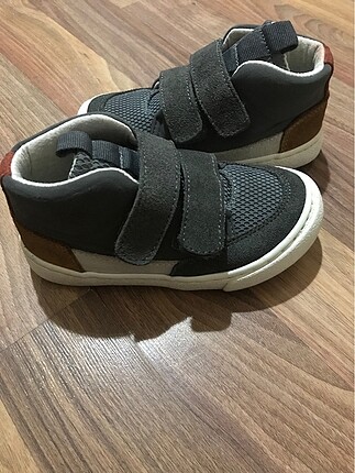 Zara bot