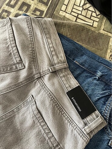 Stradivarius jean