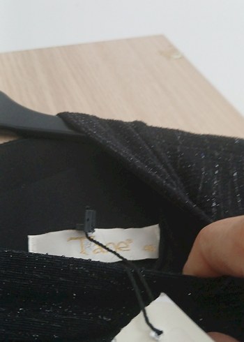 Uzun Siyah Drape Detaylı Gotik Kadın Elbise - Görsel 4