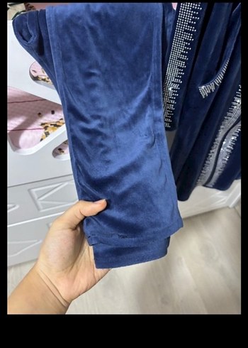 Lacivert Kadın Pilili Uzun Kadife takım - Görsel 5