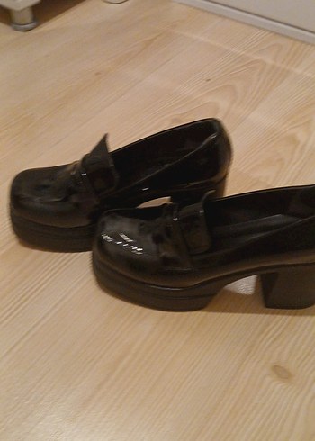 Platform Topuklu Siyah Gotik Kadın Ayakkabı - Görsel 2