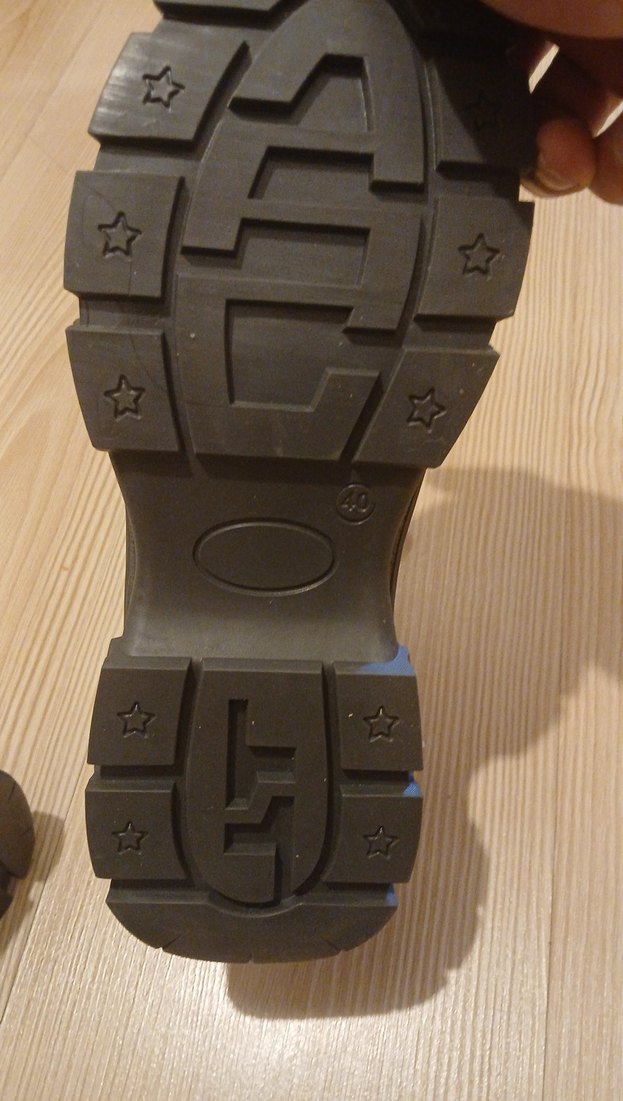 Beyaz Kürklü Topuklu Sokak Tarzı Botlar - Görsel 4