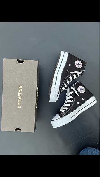 Convers platform tavan