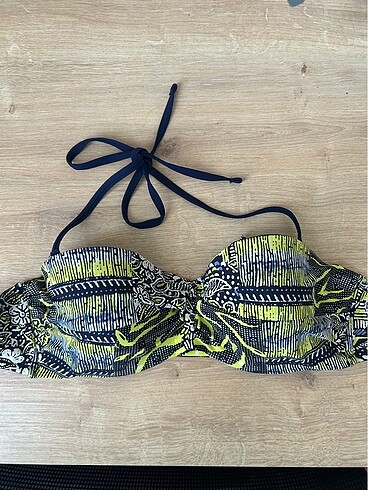 Oysho bikini üstü
