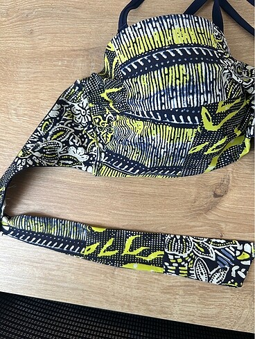Oysho Oysho bikini üstü