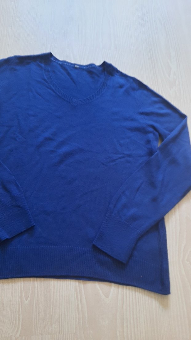 Kadın Mavi Yün V Yaka Kazak - Görsel 3