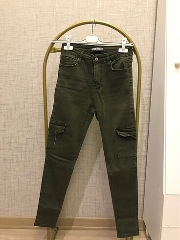 Pantolon haki