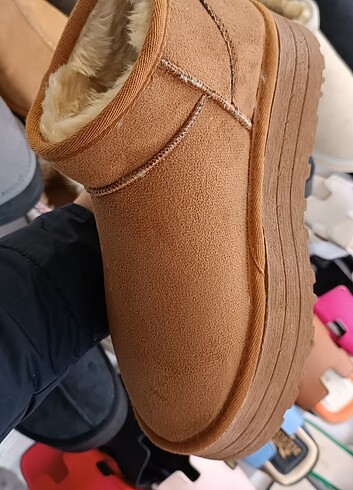 36 Beden Sıcacık peluş lu bayan taba bot UGG