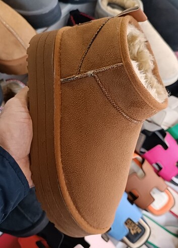 Ugg Sıcacık peluş lu yeni sezon bayan taba bot UGG
