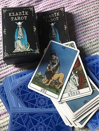 Klasik Tarot kartları