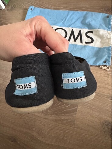 TOMS Klasik Toms