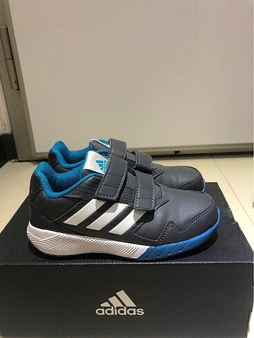 Adidas spor ayakkabı