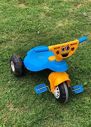Beden Üç tekerlekli bisikletim