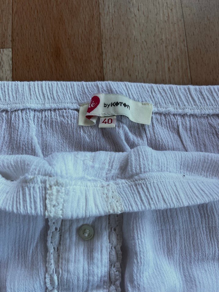 Düğmeli Beyaz Bohem bluz - Görsel 2