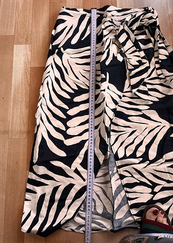 Bej-siyah belden bağlamalı etek - Görsel 4