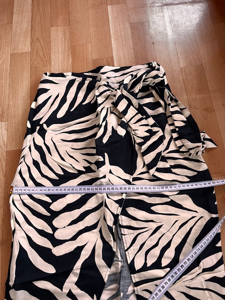 Bej-siyah belden bağlamalı etek - Görsel 5