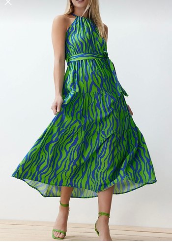 Yeşil Batik Desenli elbise - Görsel 4