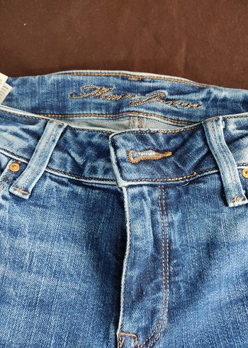 Kadın Mavi Kot Şort Mini Bol Kesim - Görsel 2