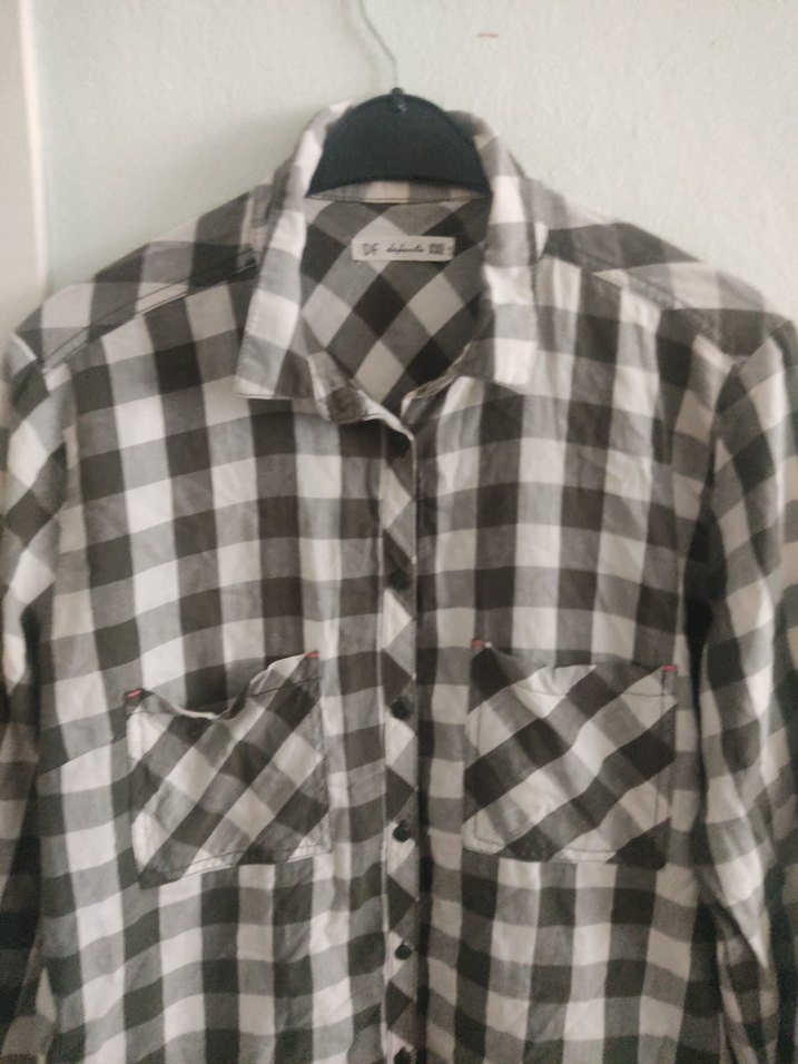 Gri Kareli Düğmeli  gomlek - Görsel 2