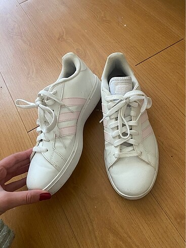Adidas Spor Ayakkabı