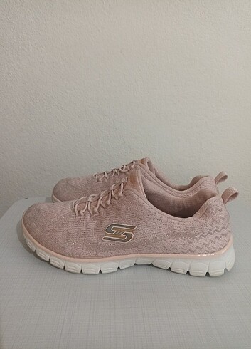 36 Beden beyaz Renk ORİJİNAL SKECHERS LİTE -WEİGHT