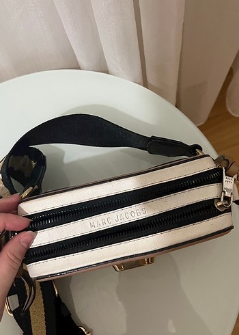 Marc Jacobs Bej Deri Kadın Çapraz Çanta