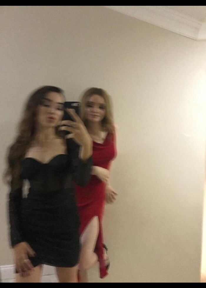 Kırmızı elbise - Görsel 3