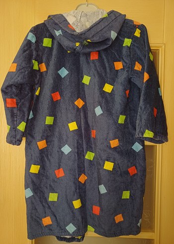 Renkli Kare Desenli Kapüşonlu Bornoz - Görsel 3