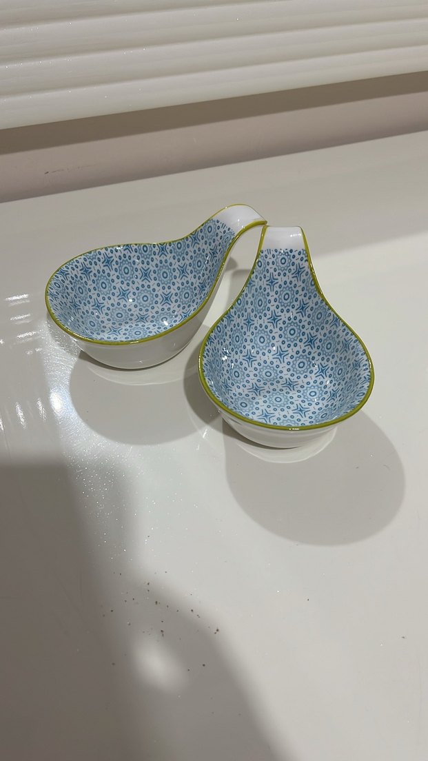 Siyah Kareli Beyaz Fincan ve Tabak - Görsel 3