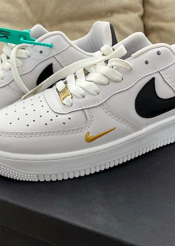 Beyaz Bağcıklı Spor Ayakkabı - Görsel 2