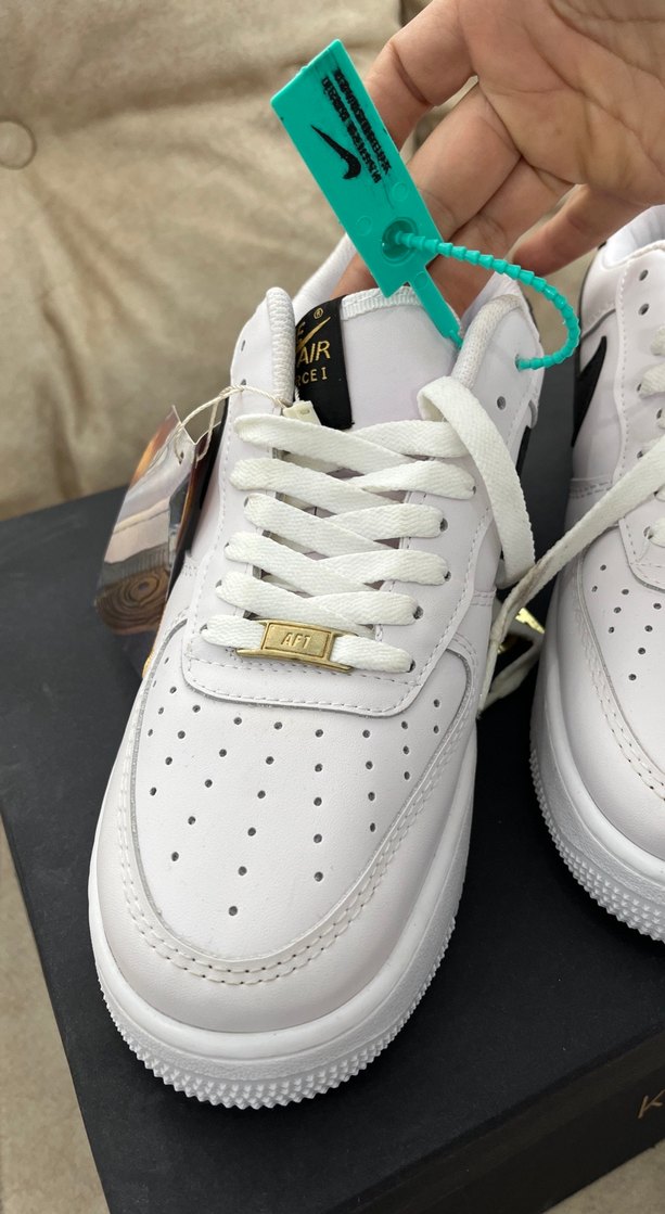 Beyaz Bağcıklı Spor Ayakkabı - Görsel 3