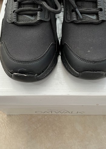 Siyah Dolgu Topuklu Bağcıklı Kadın Spor Ayakkabı - Görsel 2