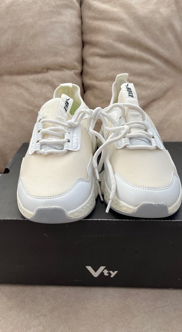 Beyaz Vty Bağcıklı Stiletto Topuklu Kadın Spor Ayakkabı - Görsel 2