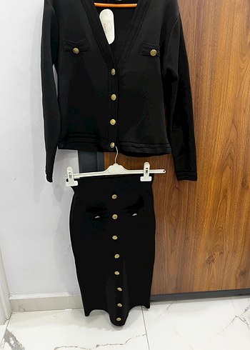Düğmeli Siyah Kadın Ceket takım - Görsel 8