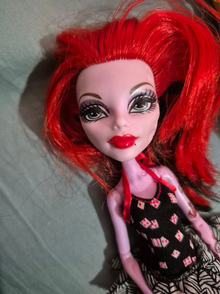 monster high operetta - Görsel 2