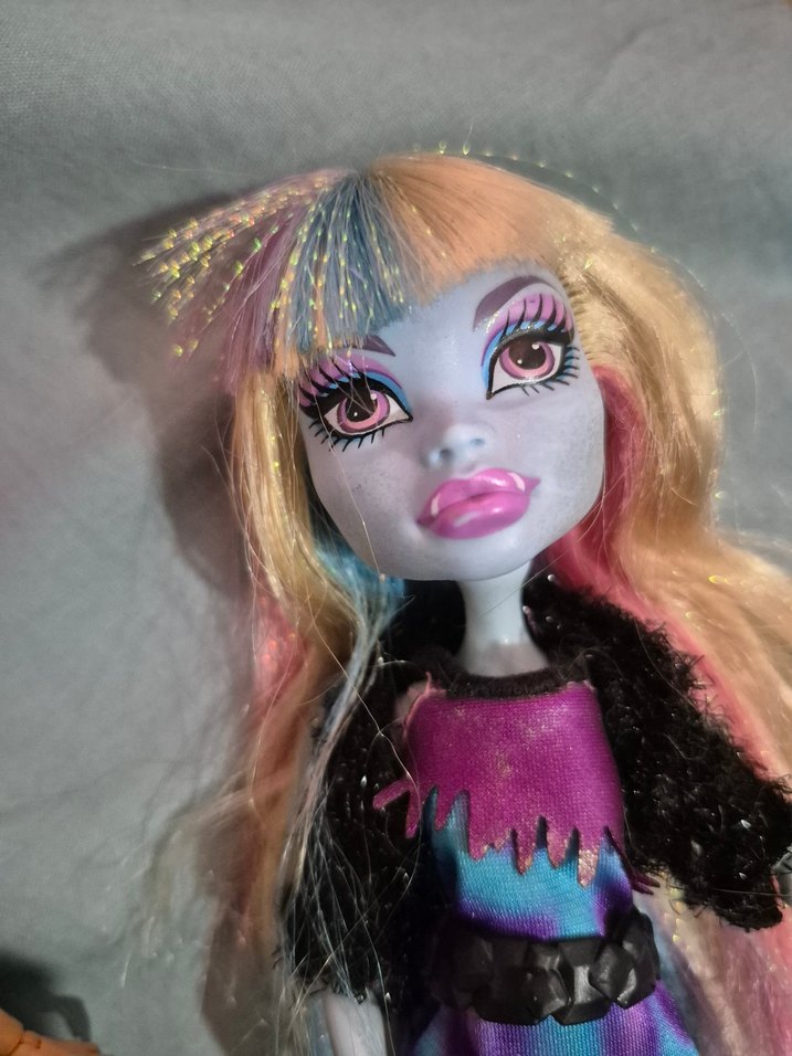 monster high abbey - Görsel 2
