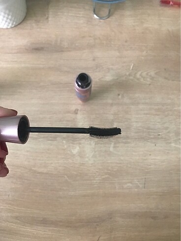 Maybelline Rimel
