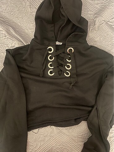 crop sweatshirt