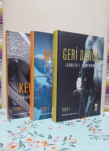 Titan serisi 1. 3. Ve 4. Kitap set Jennifer L. Armentrout Dex ya