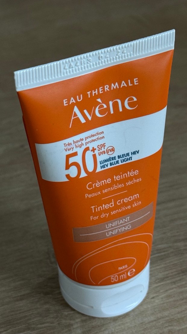 Avène SPF 50+ Tonlu Güneş Kremi 50 ml - Görsel 2