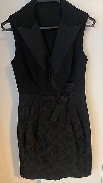 Karen Millen siyah elbise