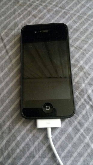 Diğer iPhone 4 tertemiz