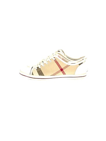 Burberry Spor Ayakkabı %70 İndirimli.