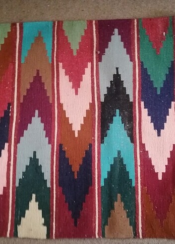 American Vintage Dokuma kilim
