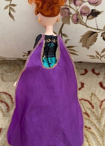  Disney Frozen 2 Işıltılı Kraliçe Anna