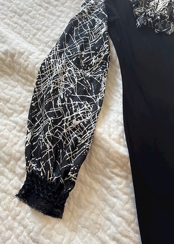 Desenli Siyah Uzun Kollu Gotik Elbise - Görsel 4